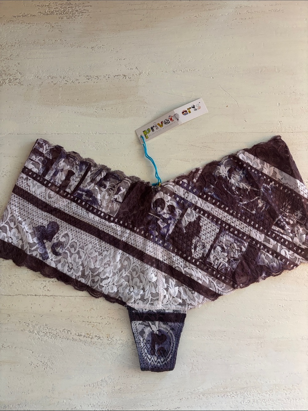 Private Arts film noir lace low rise cheeksters
